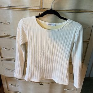 DONATING ON 11/18 | H&Tong white insulated sweater
